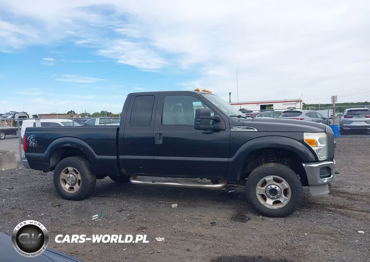 2011 Ford F-250 Xlt VIN:1FT7X2B69BEB07366 - 13