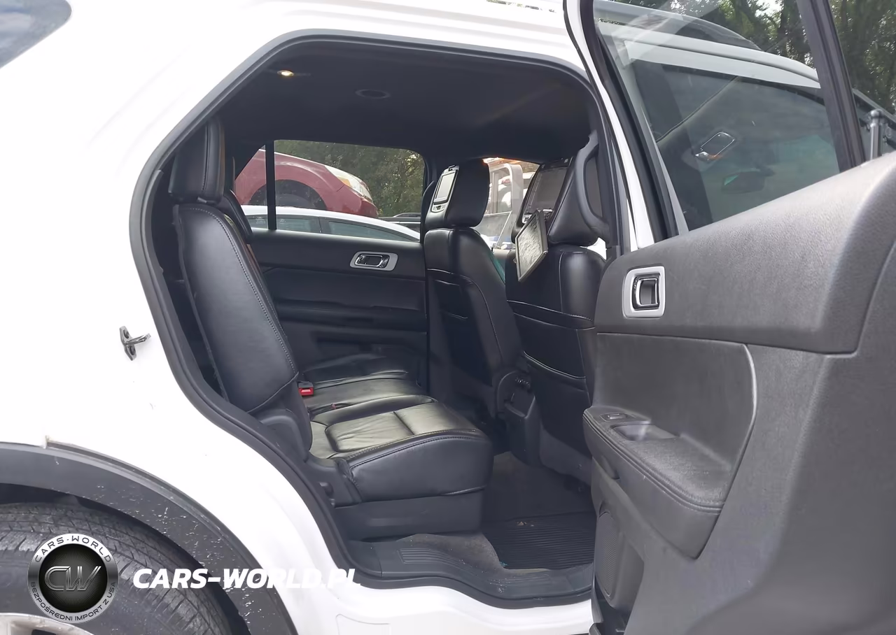 2011 Ford Explorer Xlt VIN:1FMHK8D81BGA27578 - 8