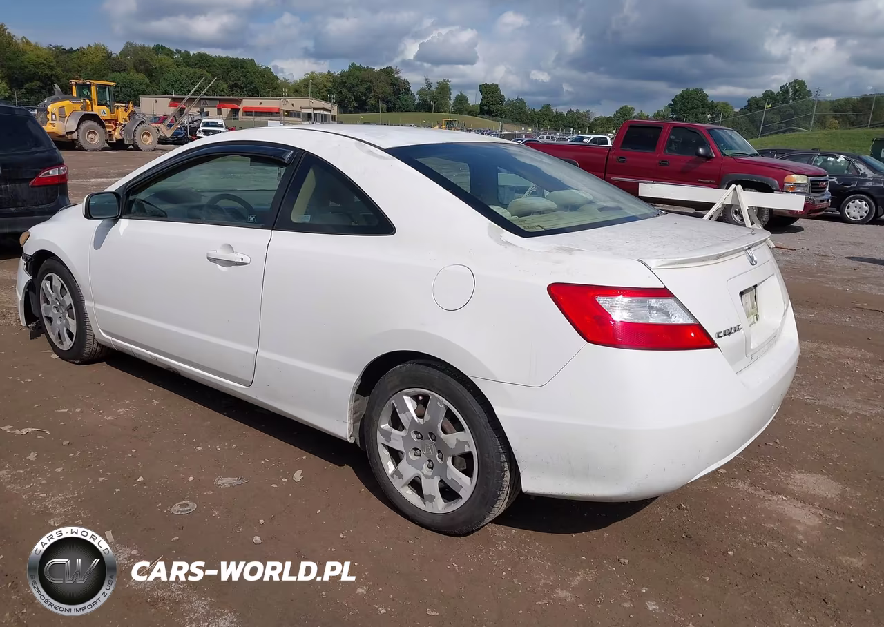 2007 Honda Civic Lx VIN:2HGFG12647H526541 - 3