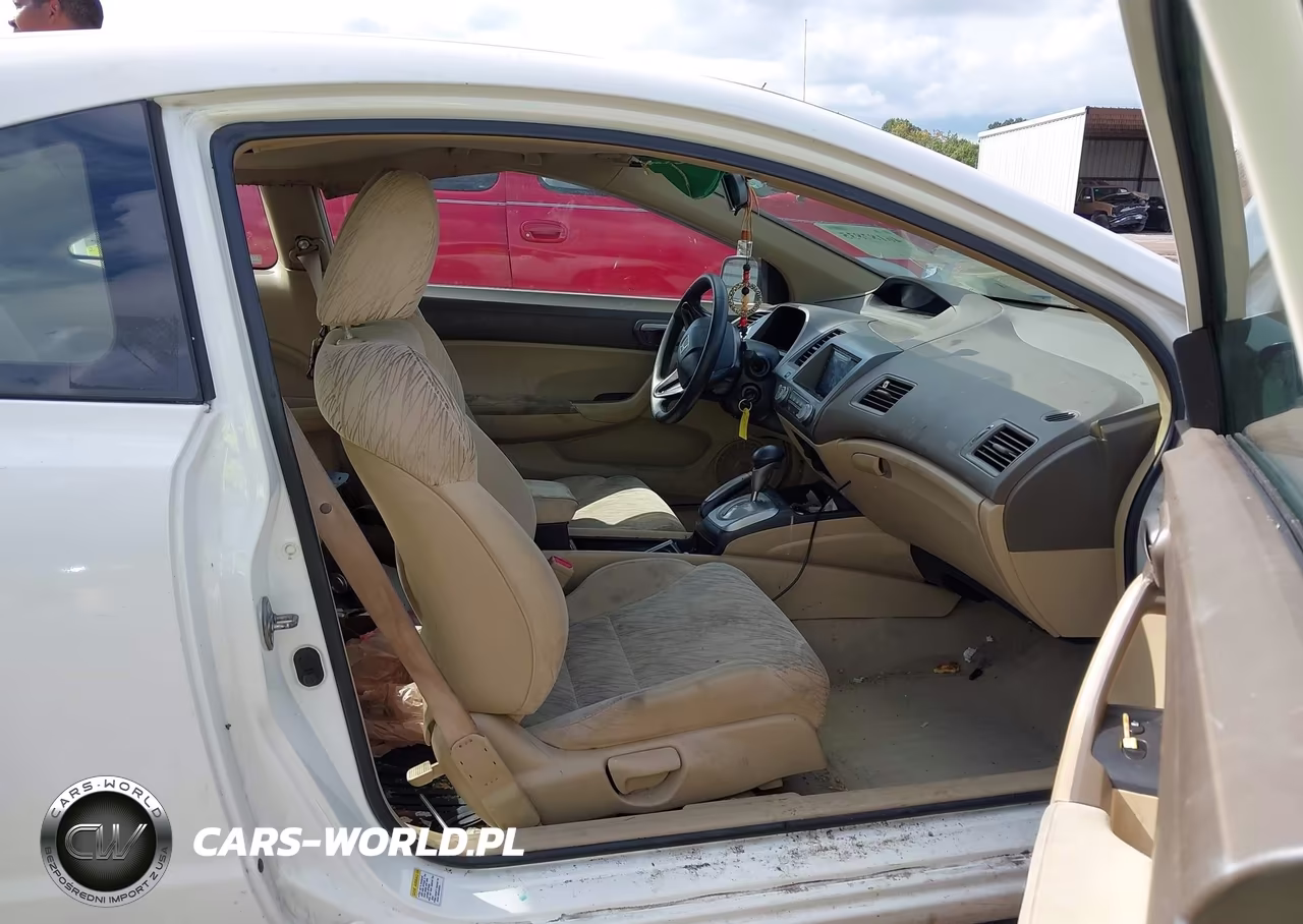 2007 Honda Civic Lx VIN:2HGFG12647H526541 - 5