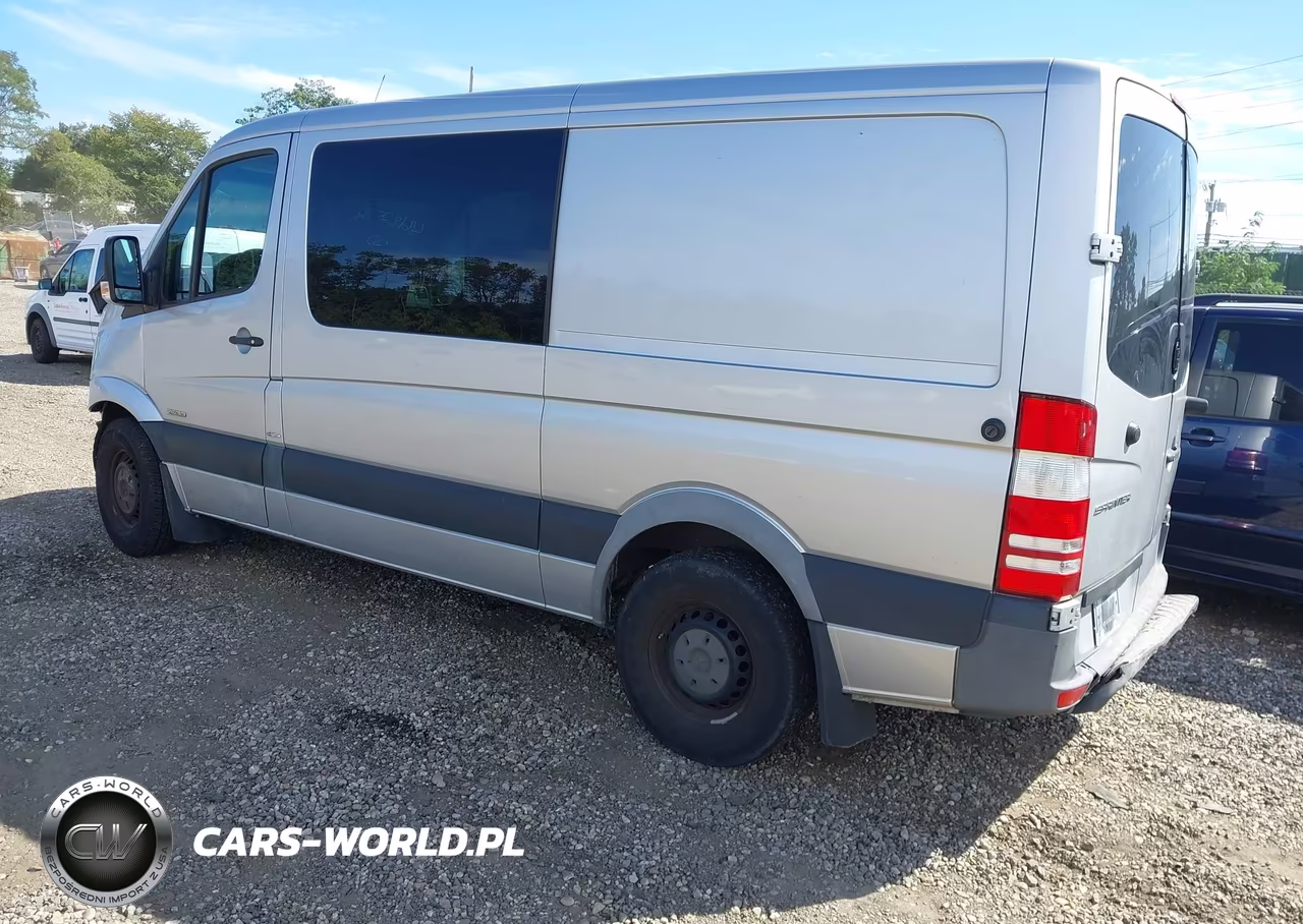 2016 Mercedes-Benz Sprinter 2500 Normal Roof VIN:WD4PE7DD1GP175189 - 3