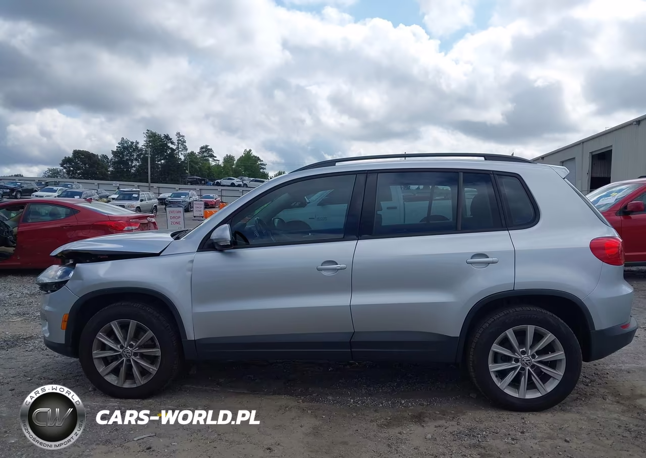 2017 Volkswagen Tiguan 2.0T-2.0T S VIN:WVGAV7AX8HK043734 - 14