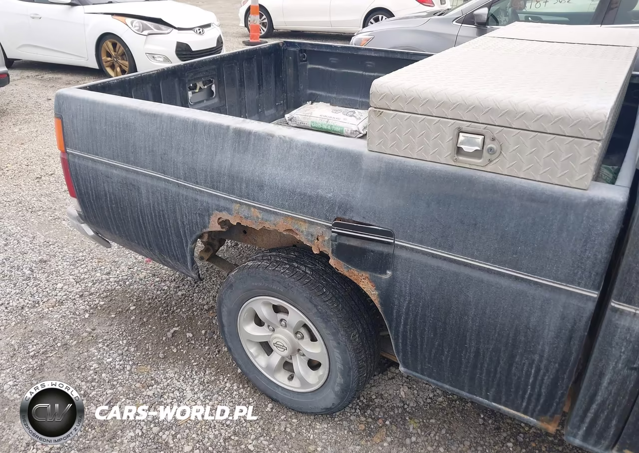 1997 Nissan 4X2 Truck Xe VIN:1N6SD11S6VC353929 - 6