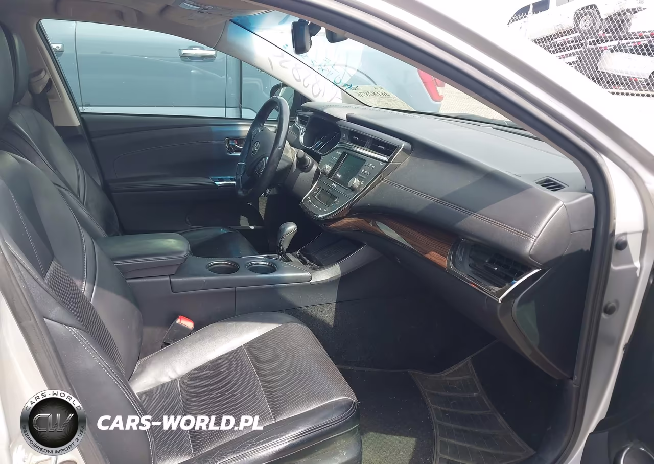 2014 Toyota Avalon Hybrid Limited VIN:4T1BD1EB1EU030746 - 5