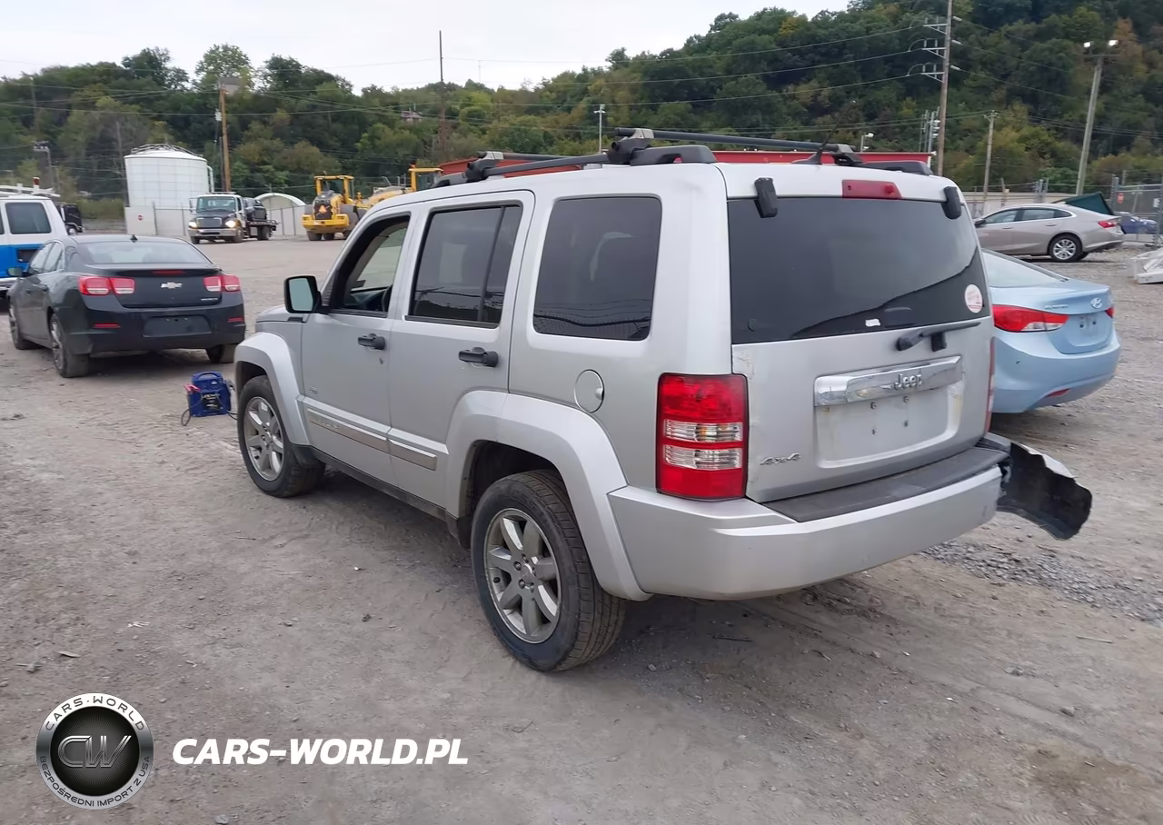 2012 Jeep Liberty Sport VIN:1C4PJMAK9CW181636 - 3