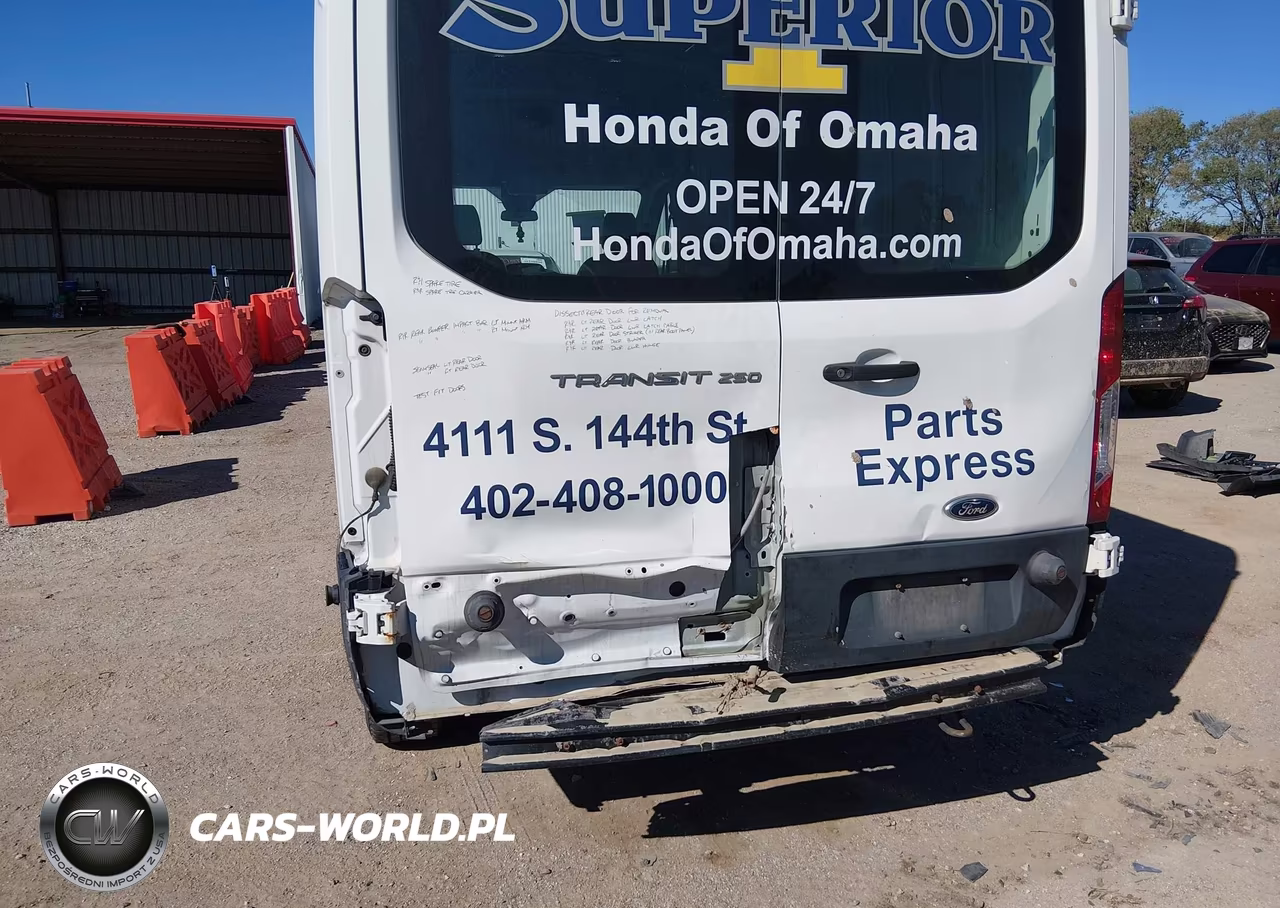 2019 Ford Transit-250 VIN:1FTYR2CM7KKB55459 - 6