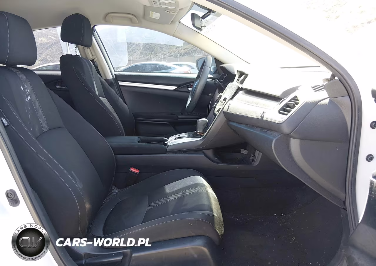2019 Honda Civic Lx VIN:2HGFC2F67KH568612 - 5