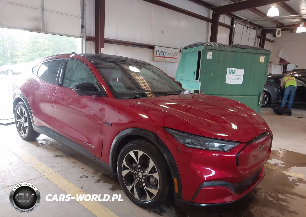 2021 Ford Mustang Mach-E Premium VIN:3FMTK3SSXMMA55206 - 1