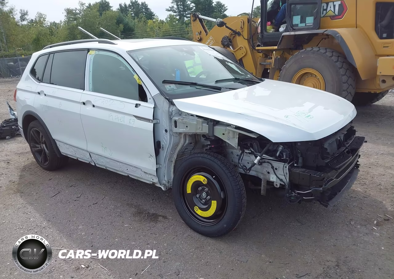 2024 Volkswagen Tiguan 2.0T Se R-Line Black