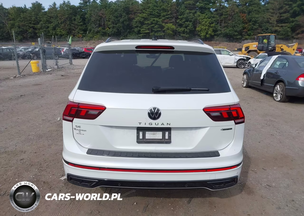 2024 Volkswagen Tiguan 2.0T Se R-Line Black VIN:3VV8B7AX4RM139173 - 17