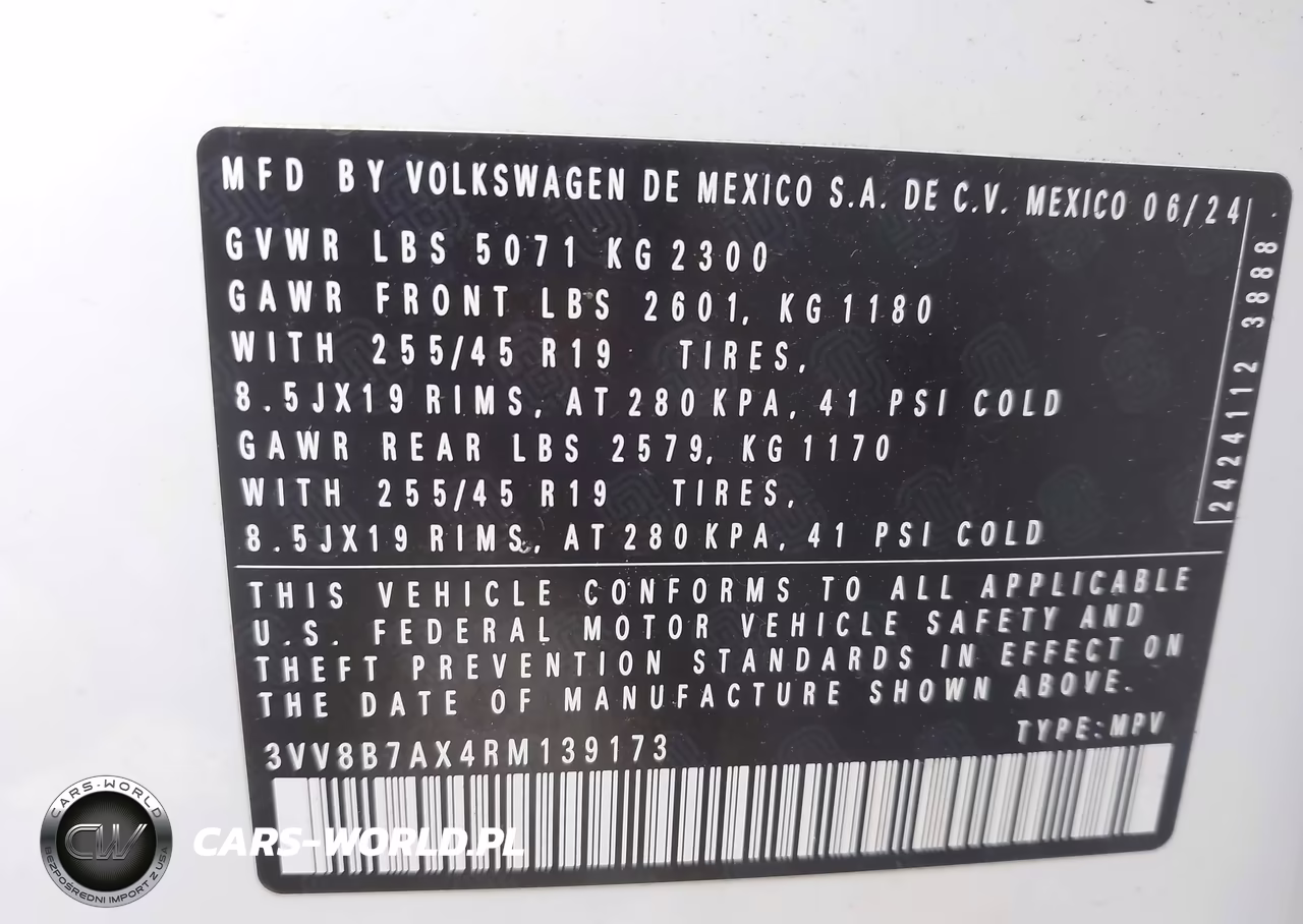 2024 Volkswagen Tiguan 2.0T Se R-Line Black VIN:3VV8B7AX4RM139173 - 9