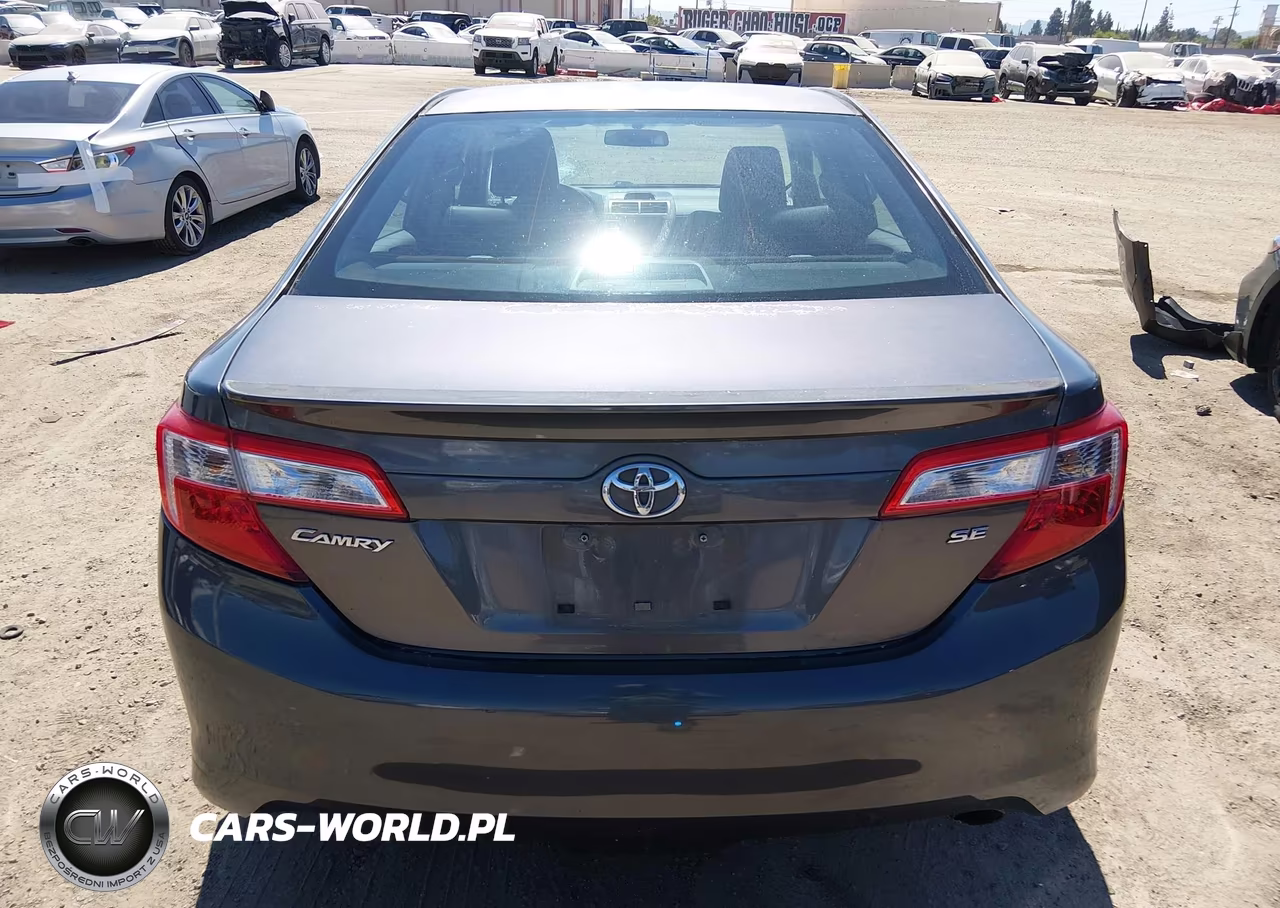 2013 Toyota Camry Se VIN:4T1BF1FK3DU274289 - 16