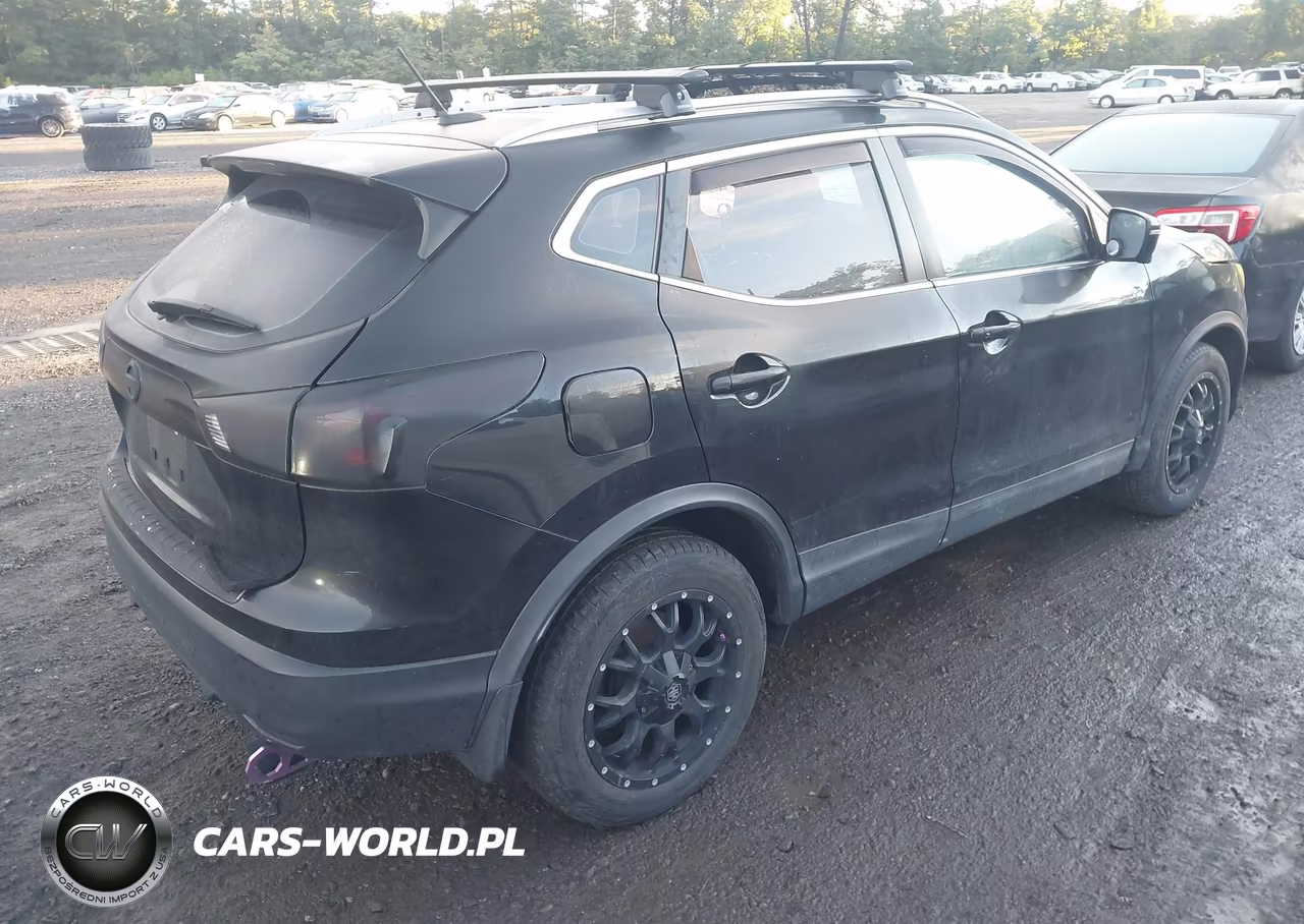 2018 Nissan Rogue Sport Sl VIN:JN1BJ1CR2JW202622 - 4