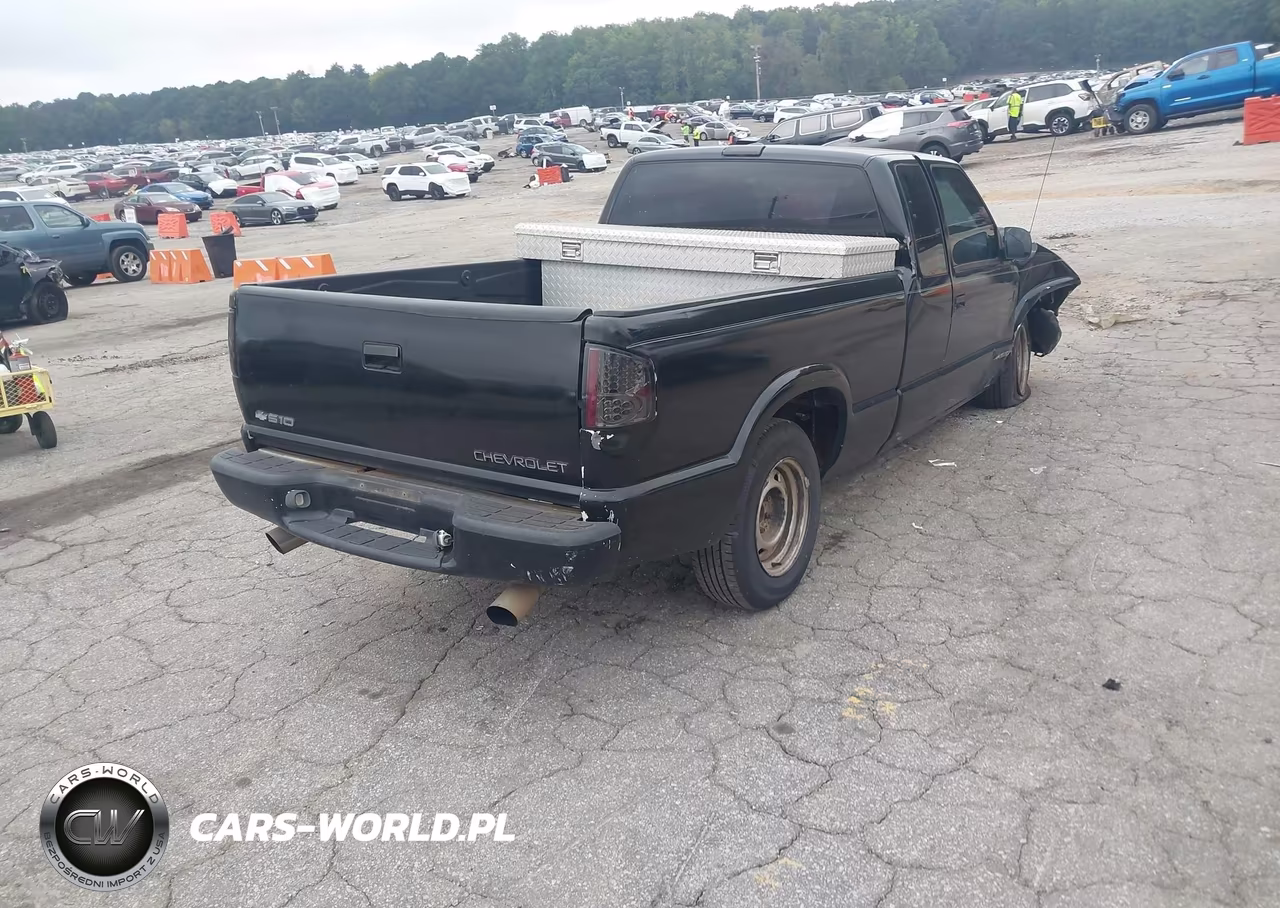 1999 Chevrolet S-10 Ls VIN:1GCCS19X7XK201082 - 4