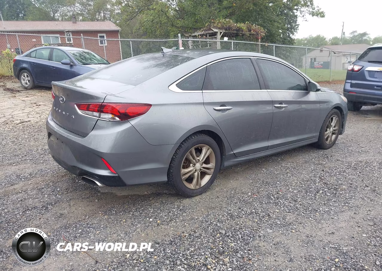 2018 Hyundai Sonata Sel VIN:5NPE34AF1JH617273 - 4
