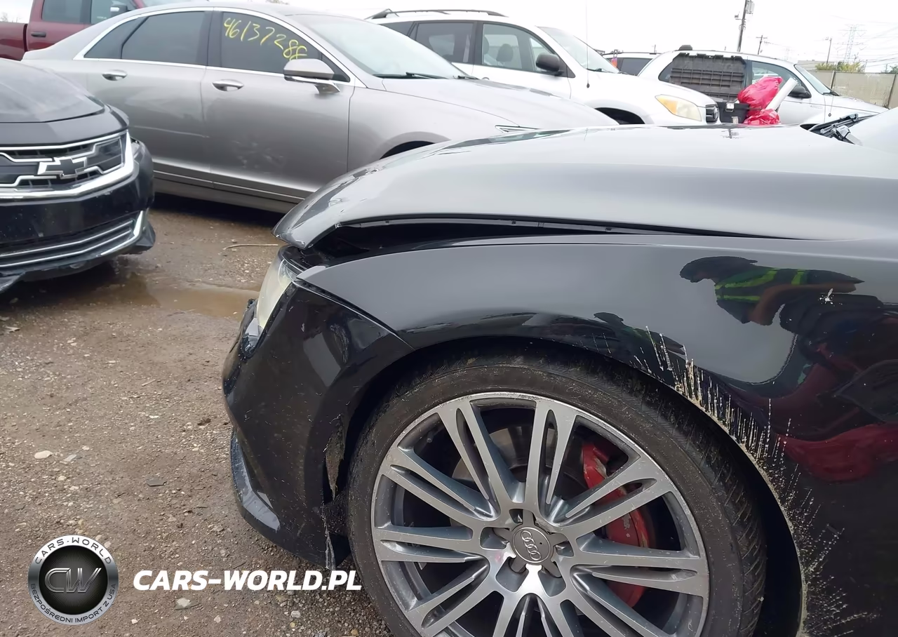 2012 Audi A7 Premium VIN:WAUSGAFC4CN011650 - 13