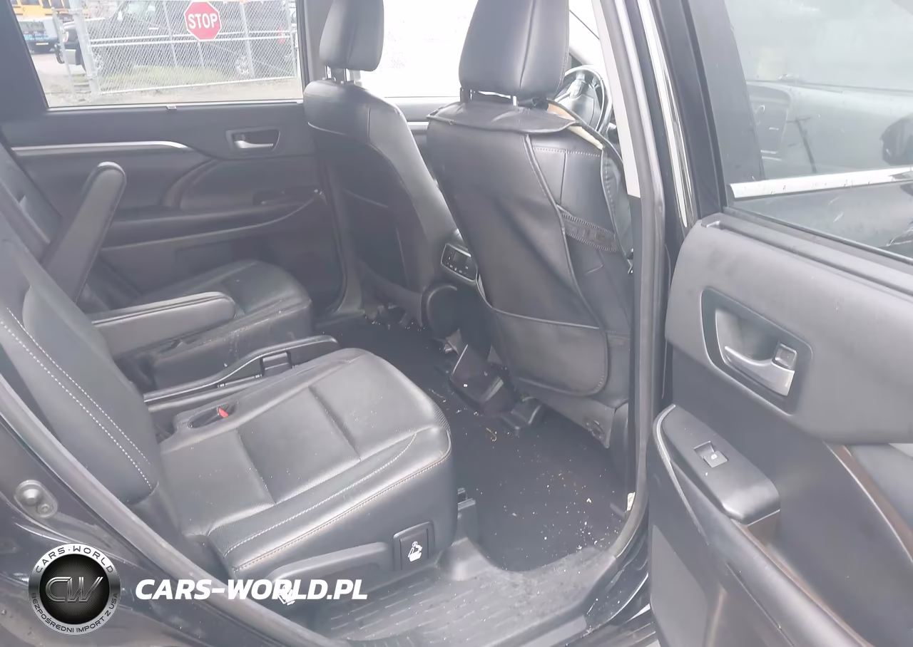 2018 Toyota Highlander Limited VIN:5TDDZRFH1JS910358 - 8