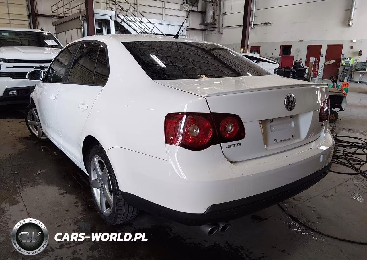 2010 Volkswagen Jetta Limited Edition VIN:3VWAZ7AJ9AM109546 - 3