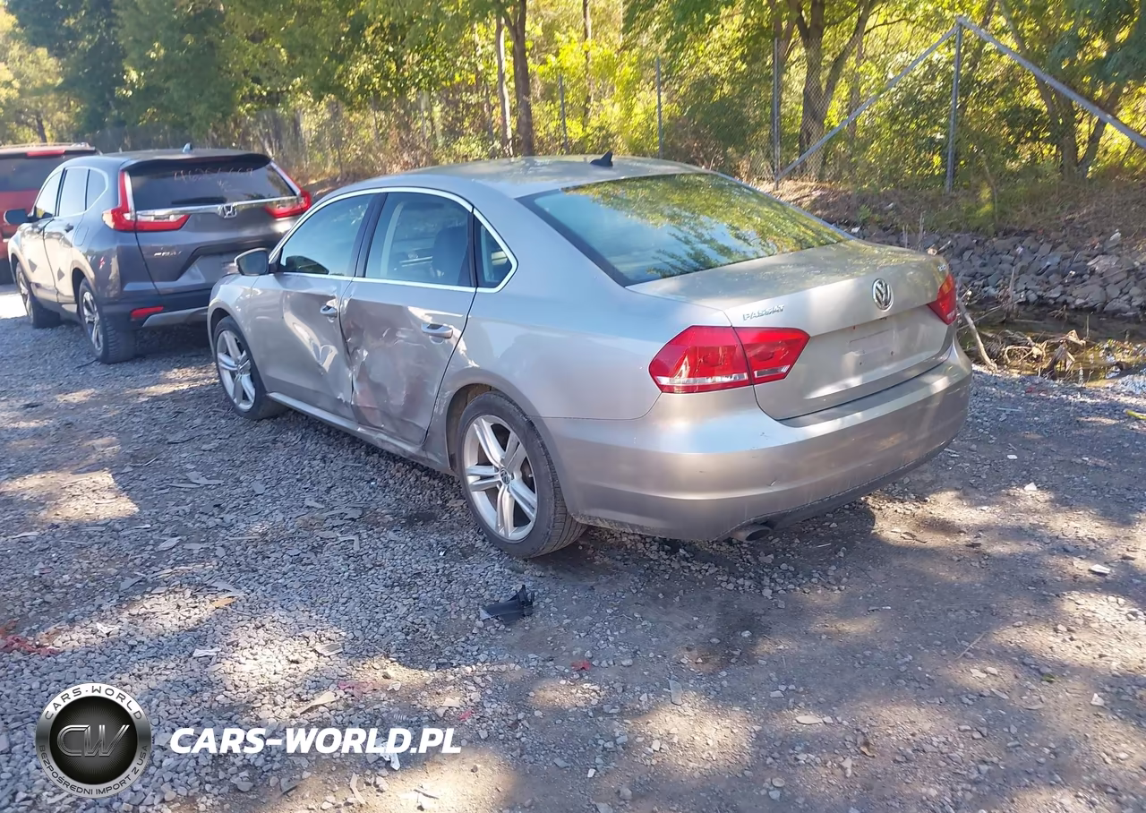 2014 Volkswagen Passat 1.8T Se VIN:1VWBT7A31EC081708 - 3