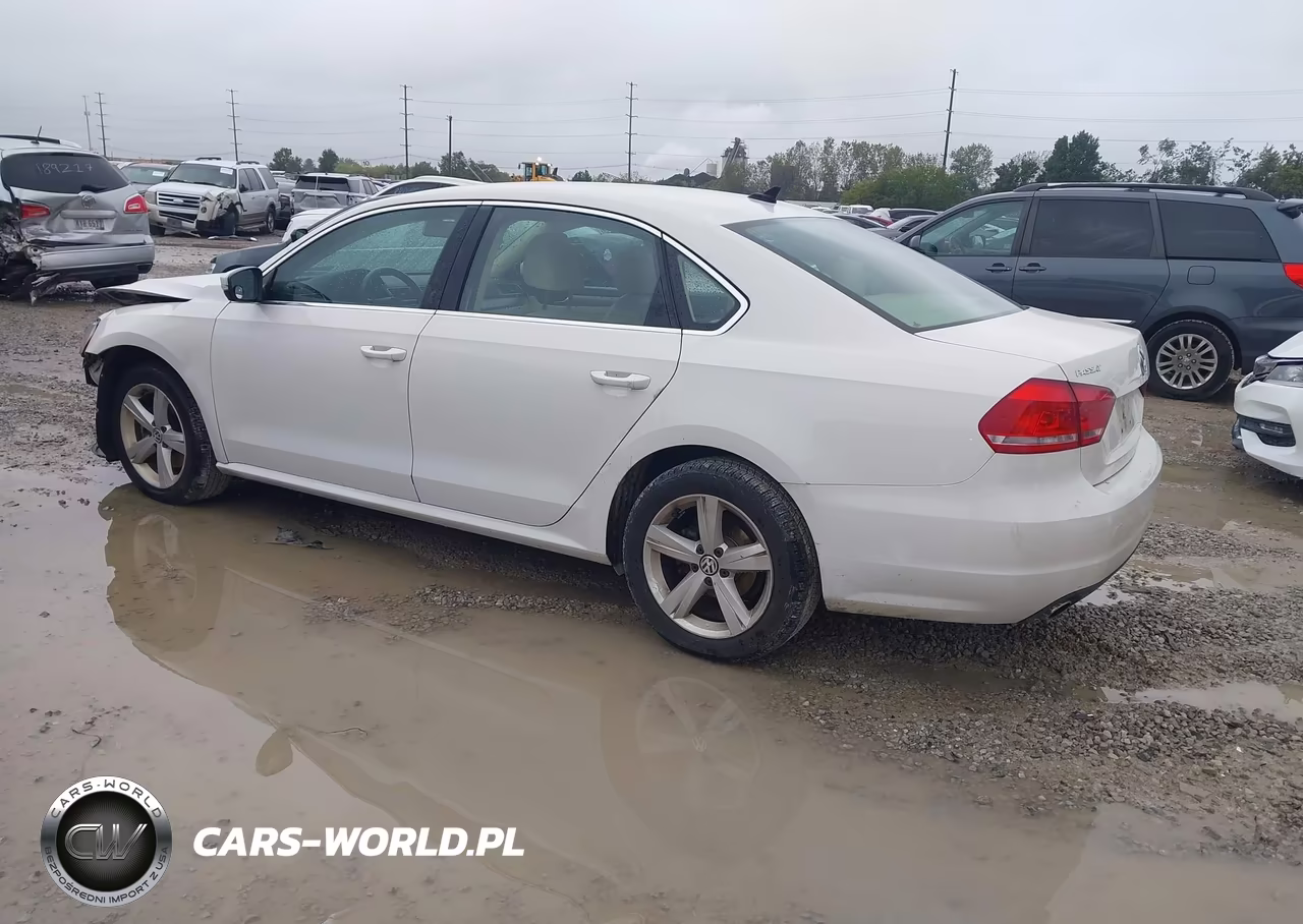 2015 Volkswagen Passat 2.0L Tdi Se VIN:1VWBV7A3XFC051568 - 3