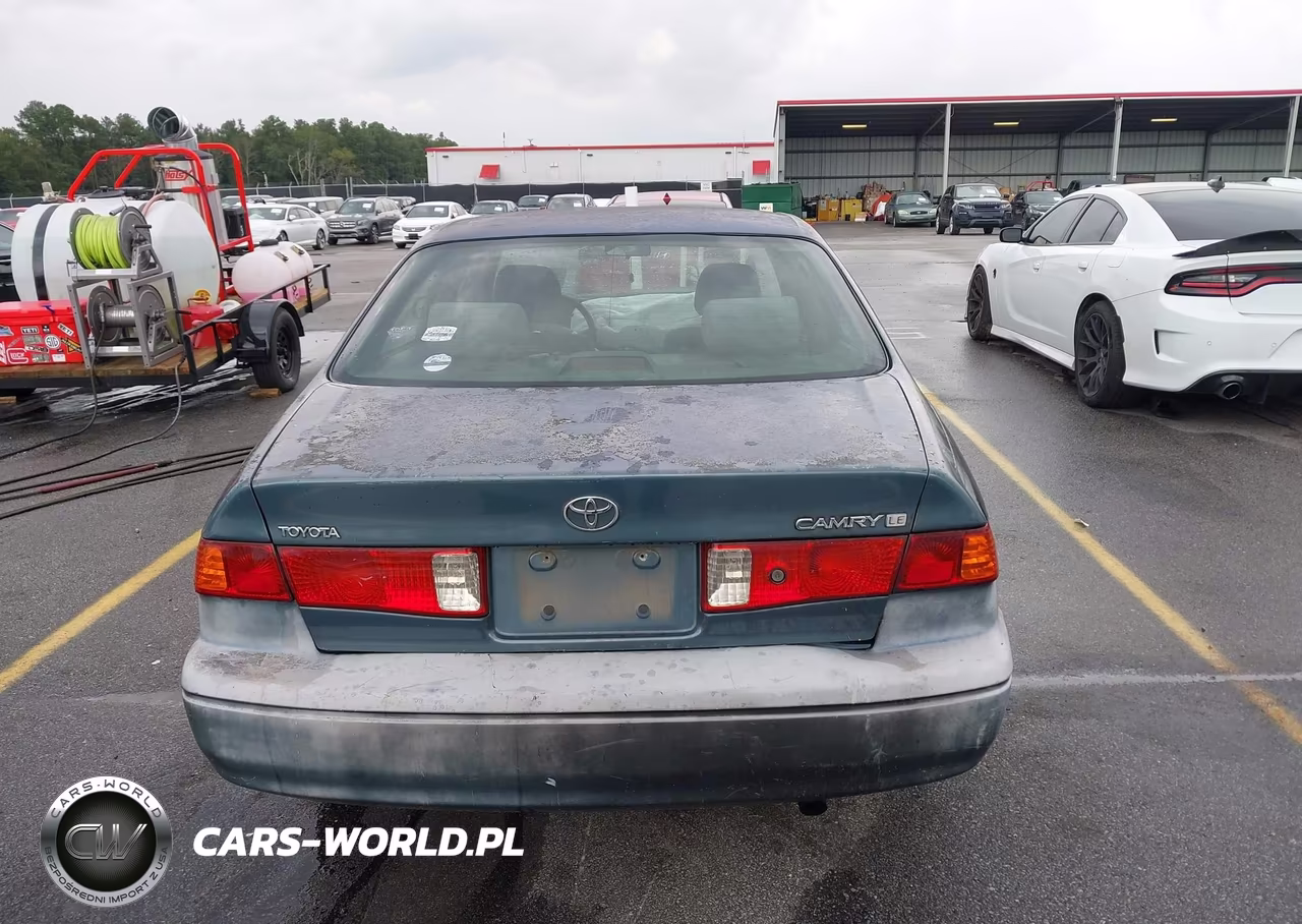 2000 Toyota Camry Le VIN:4T1BG22K0YU973538 - 15