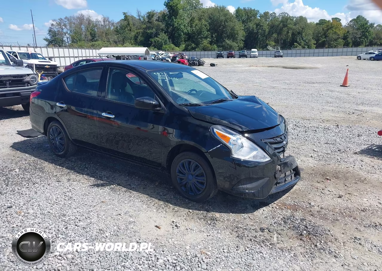 2018 Nissan Versa 1.6 Sv – zdjęcie 1 z 17