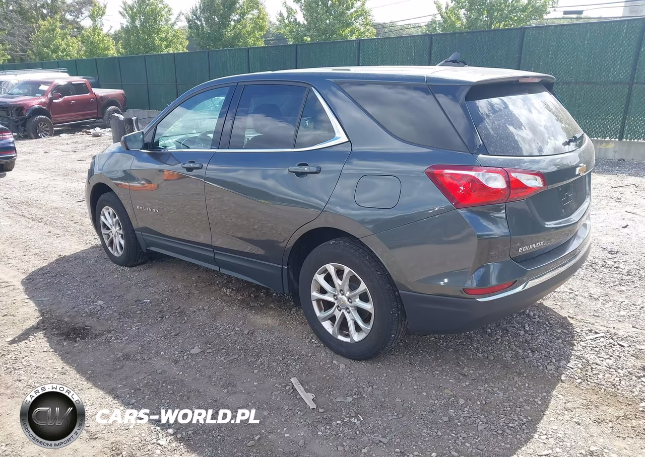 2019 Chevrolet Equinox Lt VIN:2GNAXUEV0K6305592 - 3