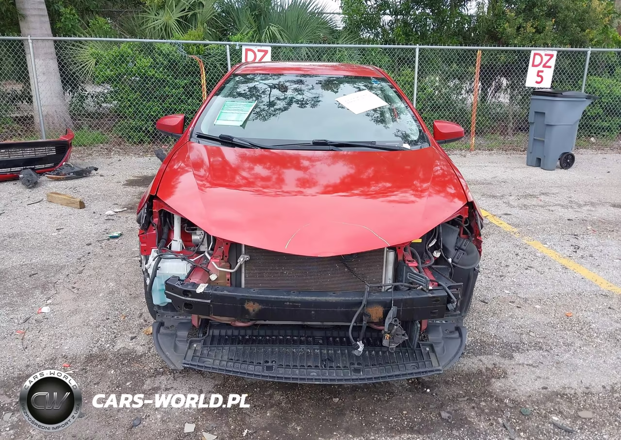 2019 Toyota Corolla Le VIN:5YFBURHE7KP937633 - 6