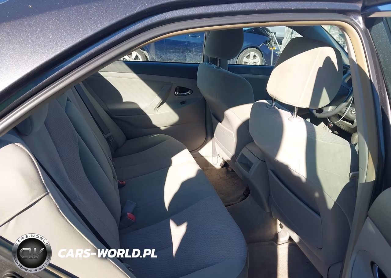 2010 Toyota Camry Le VIN:4T1BF3EK2AU015690 - 8