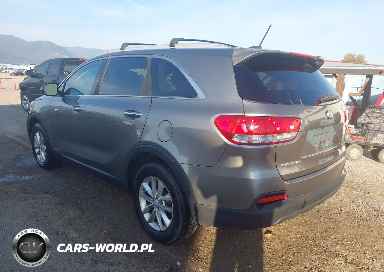2016 Kia Sorento 3.3L Lx VIN:5XYPGDA51GG135343 - 3