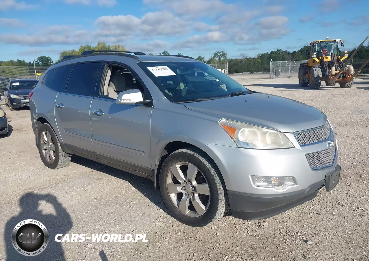 2011 Chevrolet Traverse Ltz – zdjęcie 1 z 16