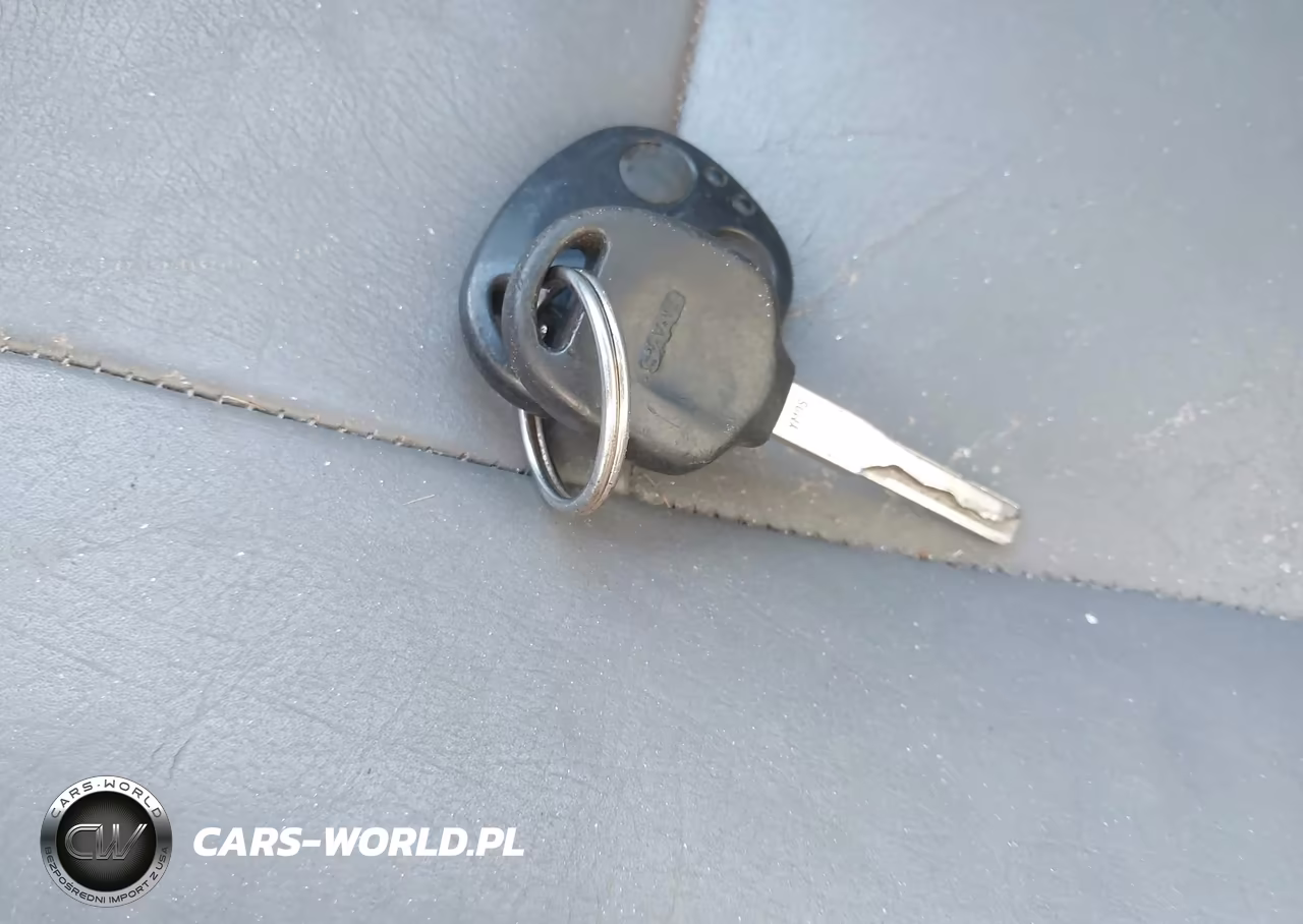 1995 Saab 900 S VIN:YS3DD75B3S7024269 - 11