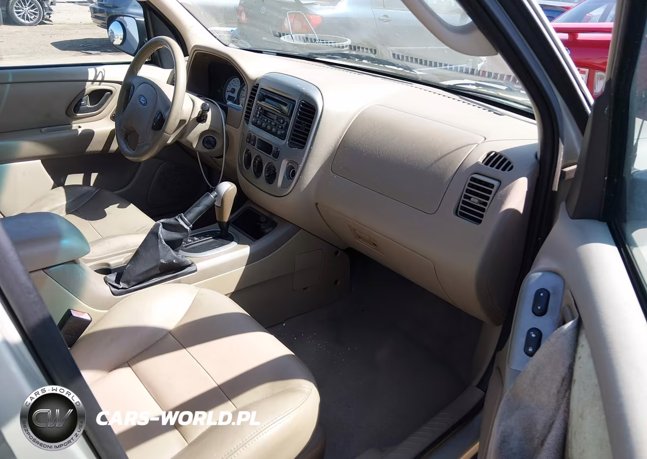 2005 Ford Escape Xlt VIN:1FMCU03135KA44779 - 5