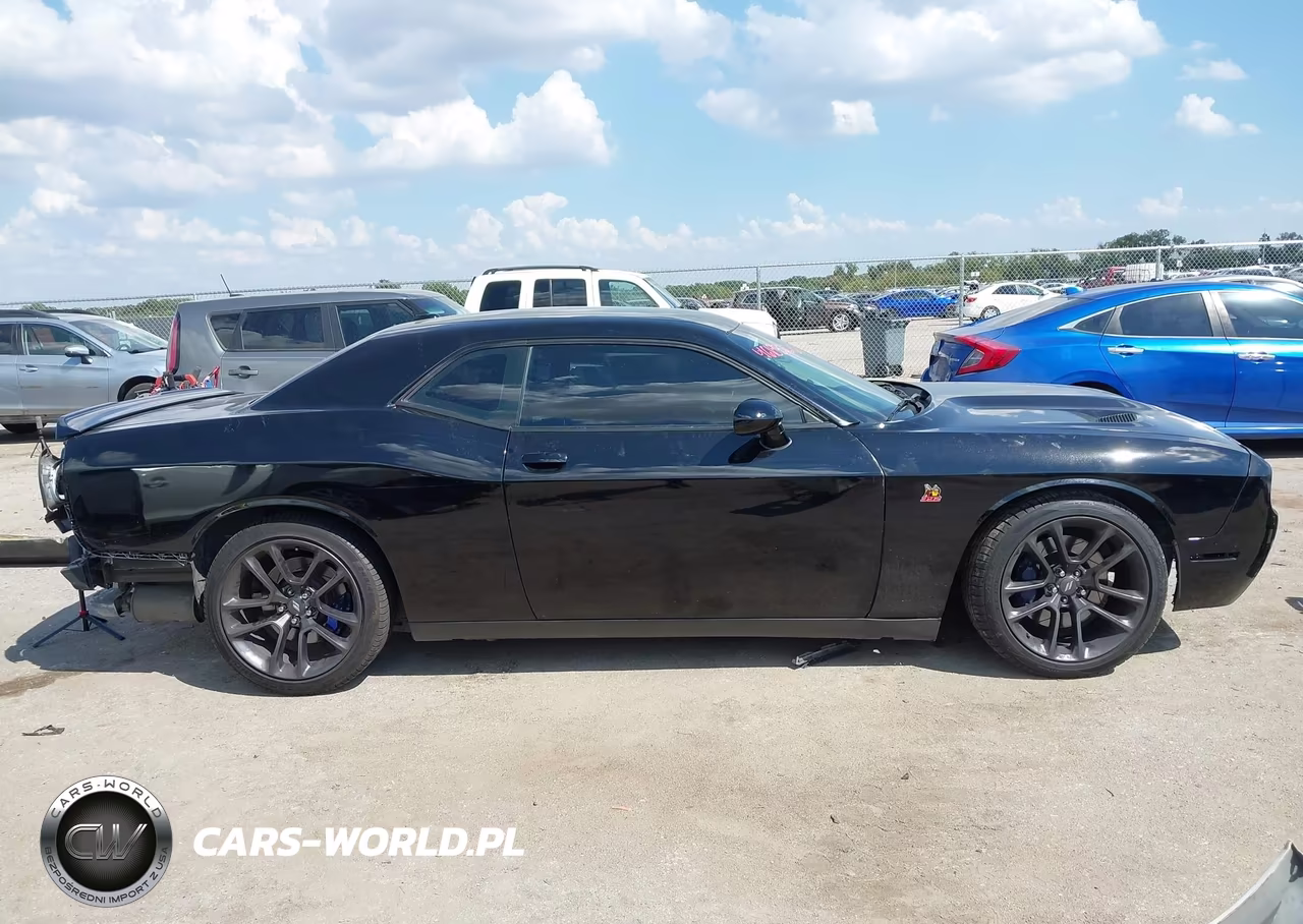 2019 Dodge Challenger R-T Scat Pack VIN:2C3CDZFJ5KH750048 - 13