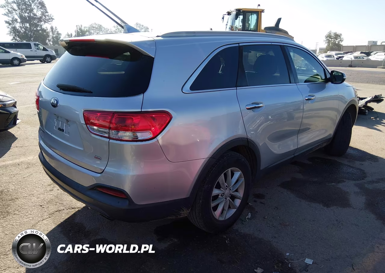 2016 Kia Sorento 2.4L Lx VIN:5XYPG4A34GG046879 - 4