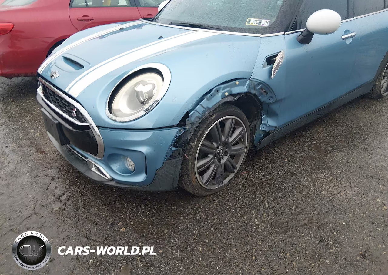 2017 Mini Clubman Cooper S VIN:WMWLN9C5XH2E49423 - 6