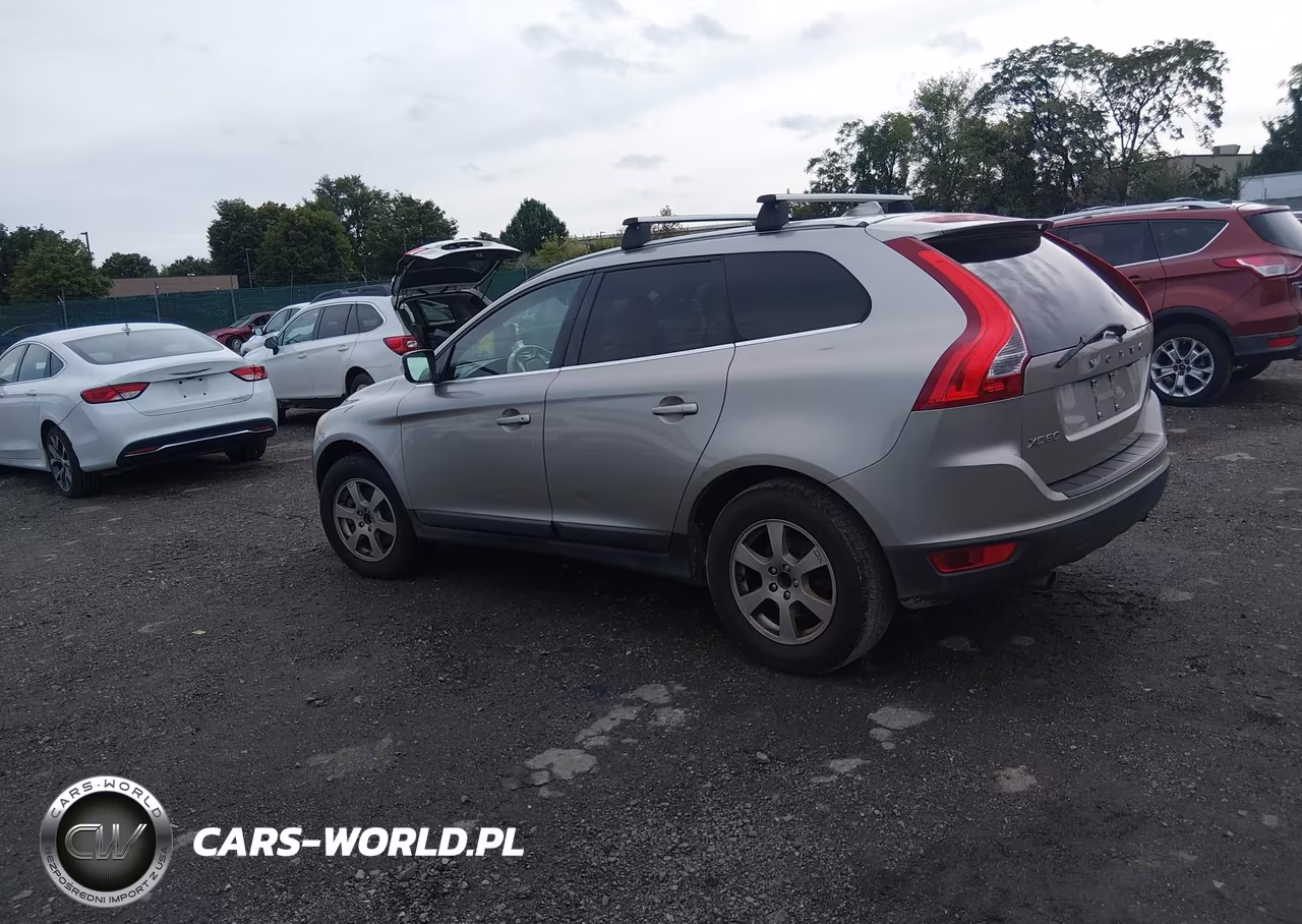 2011 Volvo Xc60 3.2-3.2 R-Design VIN:YV4952DL4B2197896 - 3