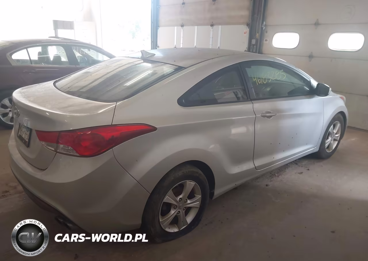2013 Hyundai Elantra Gs VIN:KMHDH6AE1DU000655 - 4