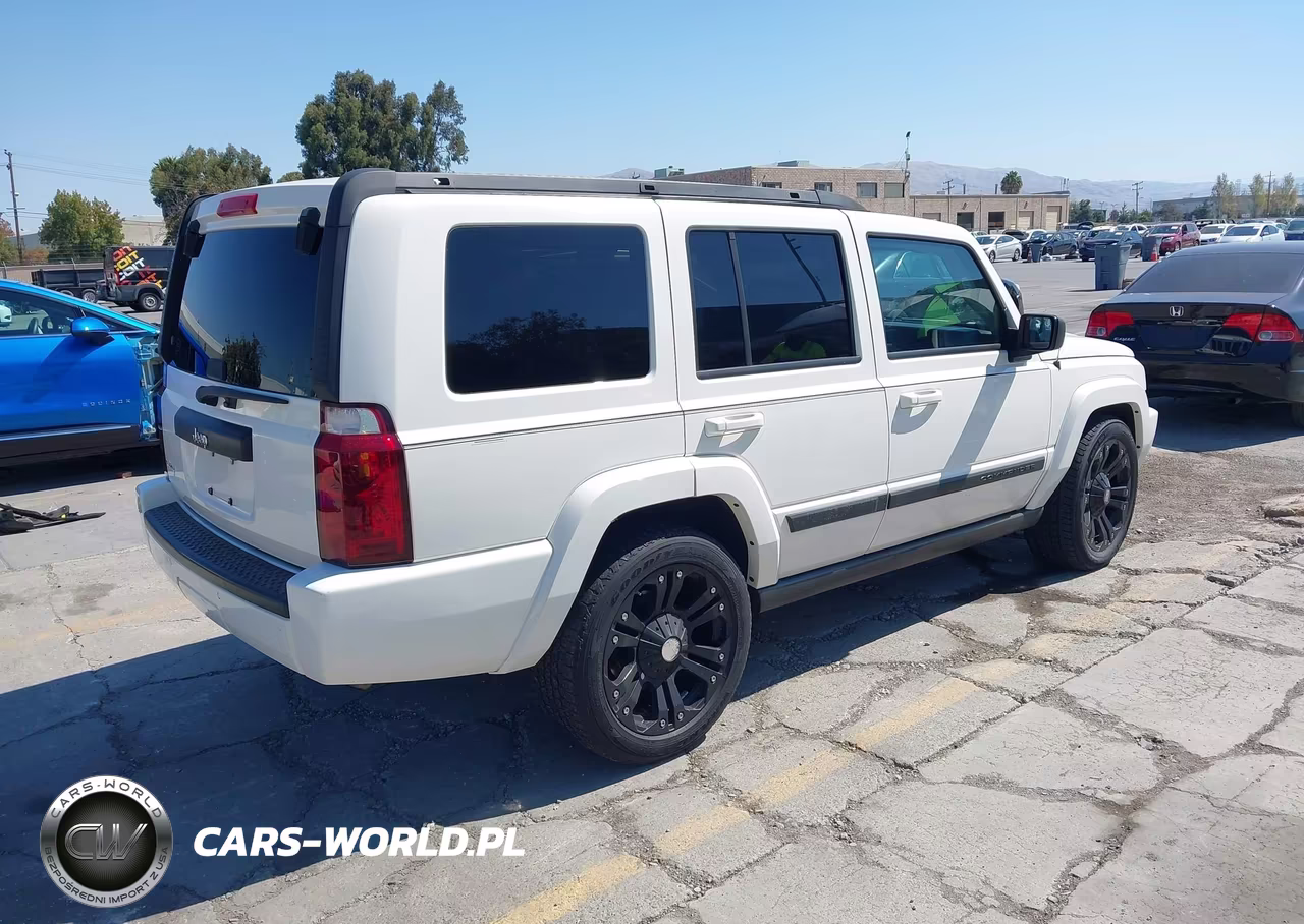 2007 Jeep Commander Sport VIN:1J8HG48N07C577618 - 4