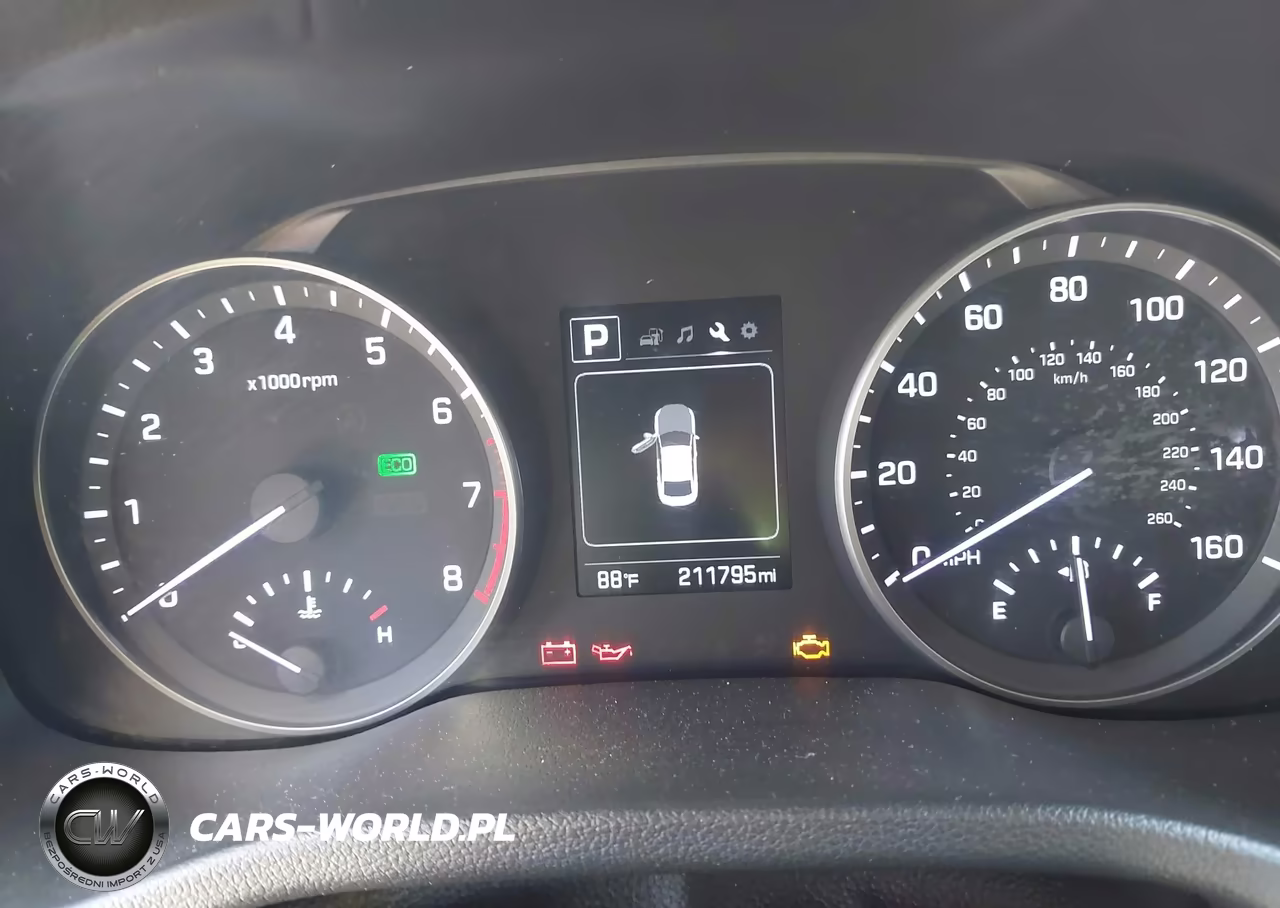 2018 Hyundai Elantra Sel VIN:5NPD84LF2JH225932 - 7