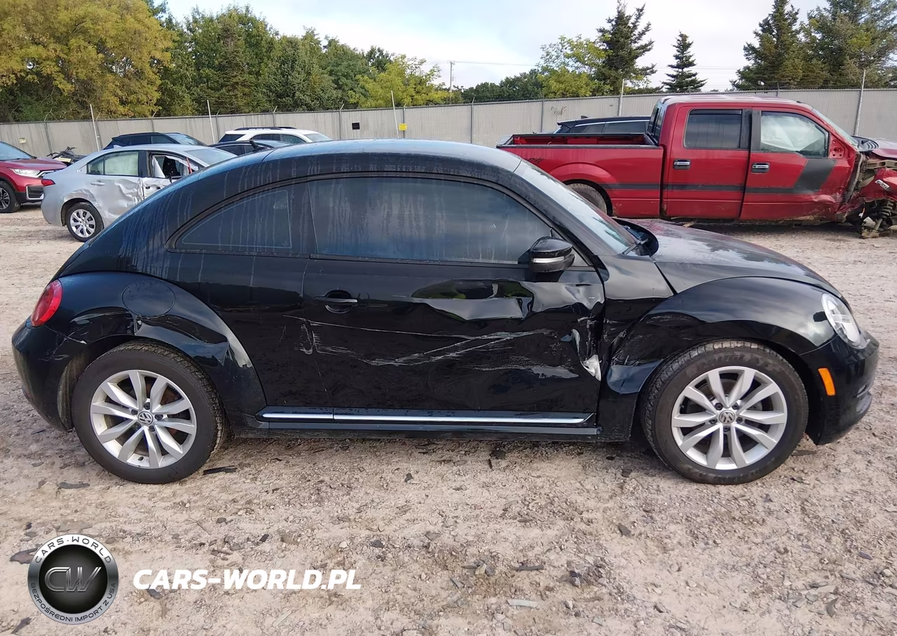 2013 Volkswagen Beetle 2.5L VIN:3VWJX7AT4DM639662 - 13