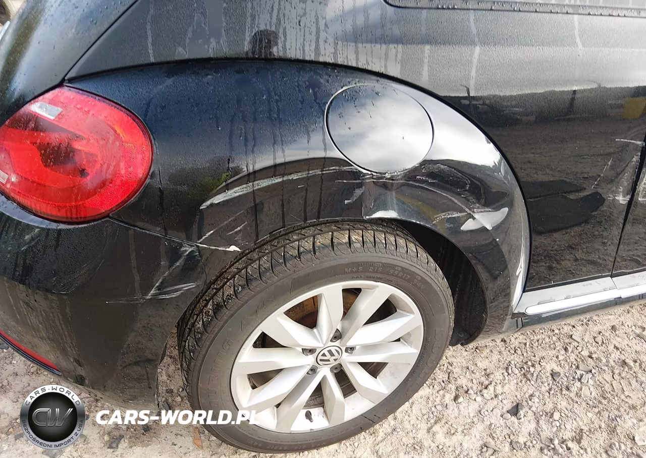2013 Volkswagen Beetle 2.5L VIN:3VWJX7AT4DM639662 - 6
