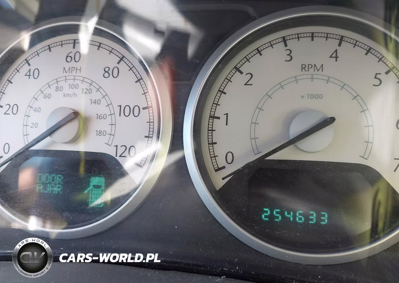 2008 Chrysler Town & Country Touring VIN:2A8HR54P38R710503 - 7
