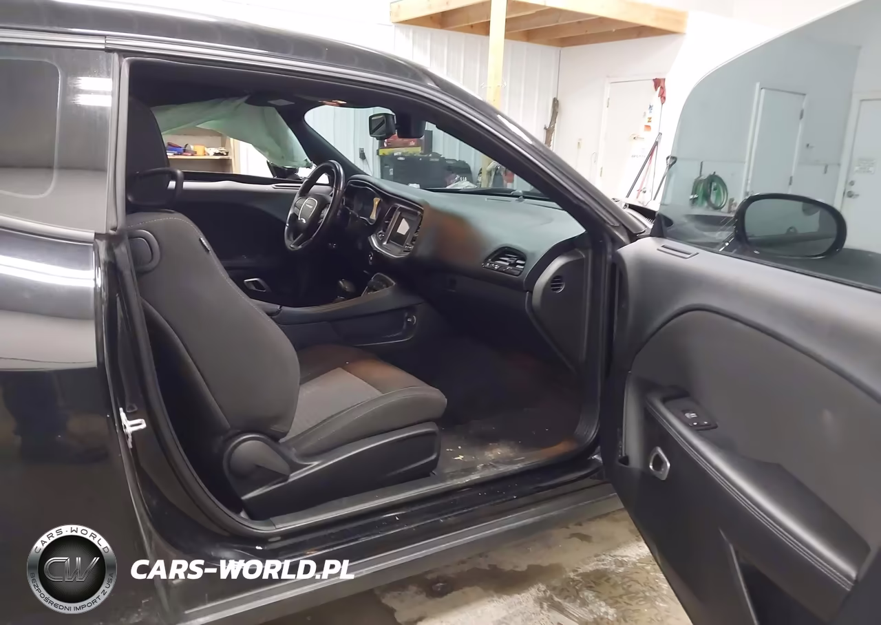 2022 Dodge Challenger Sxt Awd VIN:2C3CDZGGXNH109534 - 5