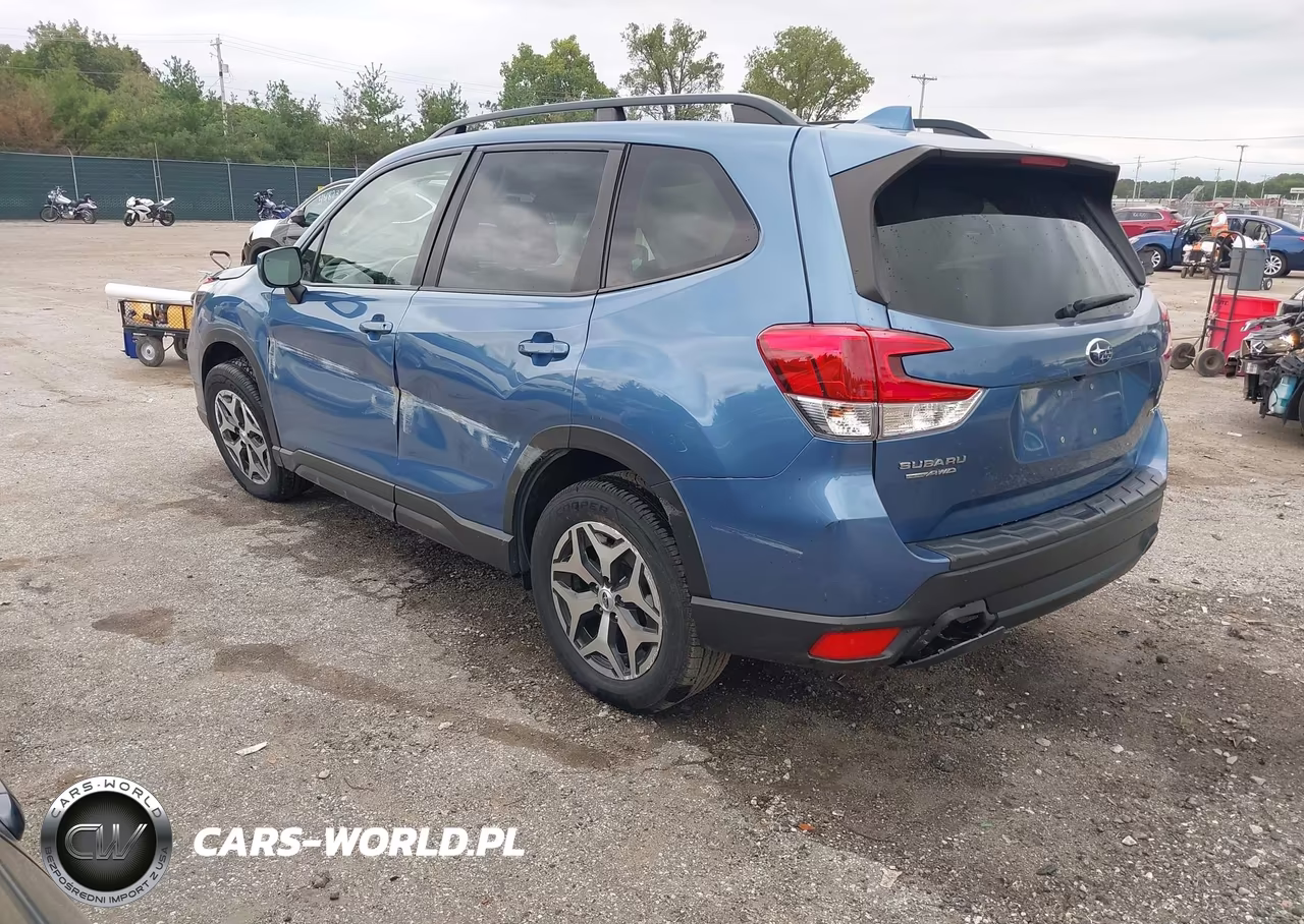2021 Subaru Forester Premium VIN:JF2SKAJC8MH515869 - 3