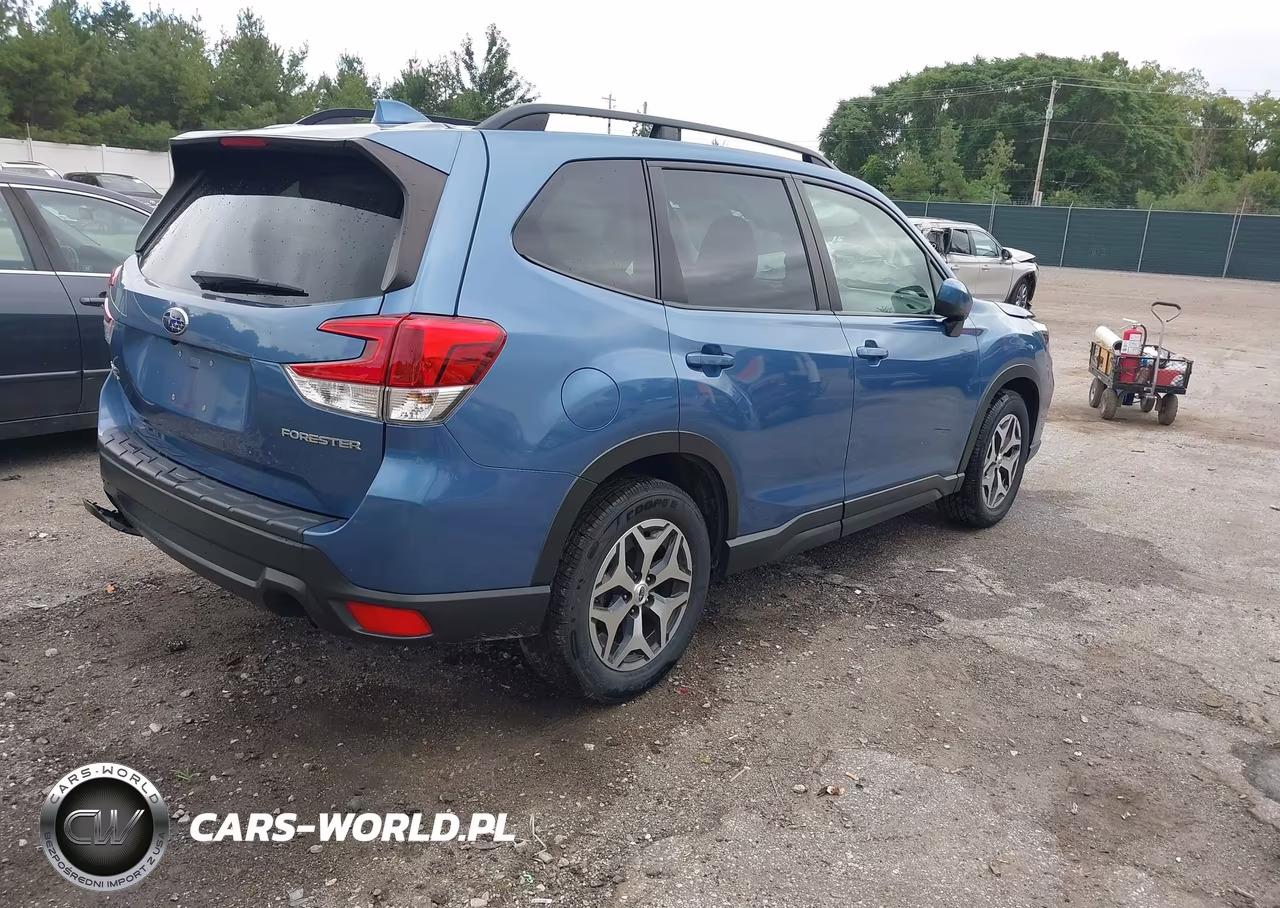 2021 Subaru Forester Premium VIN:JF2SKAJC8MH515869 - 4