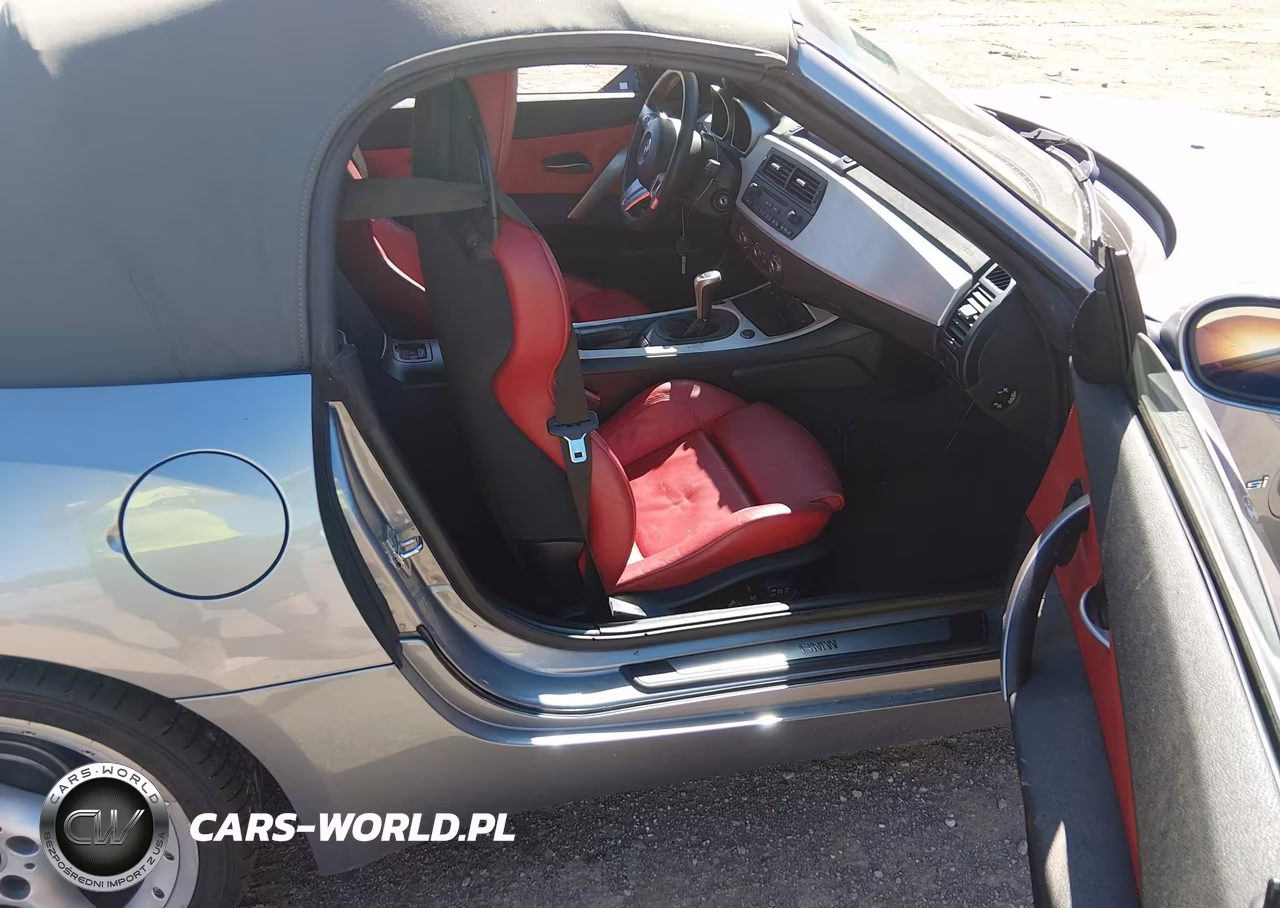 2006 BMW Z4 3.0Si VIN:4USBU53546LW92217 - 5