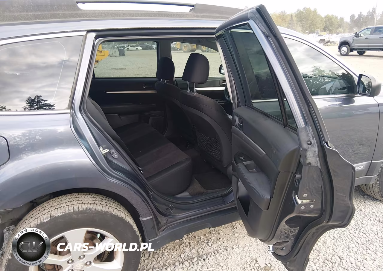 2014 Subaru Outback 2.5I VIN:4S4BRBAC9E3225988 - 8