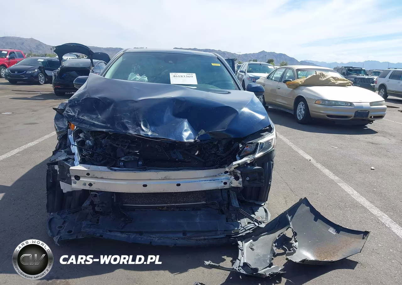 2019 Toyota Camry Se VIN:4T1B11HK7KU777316 - 13