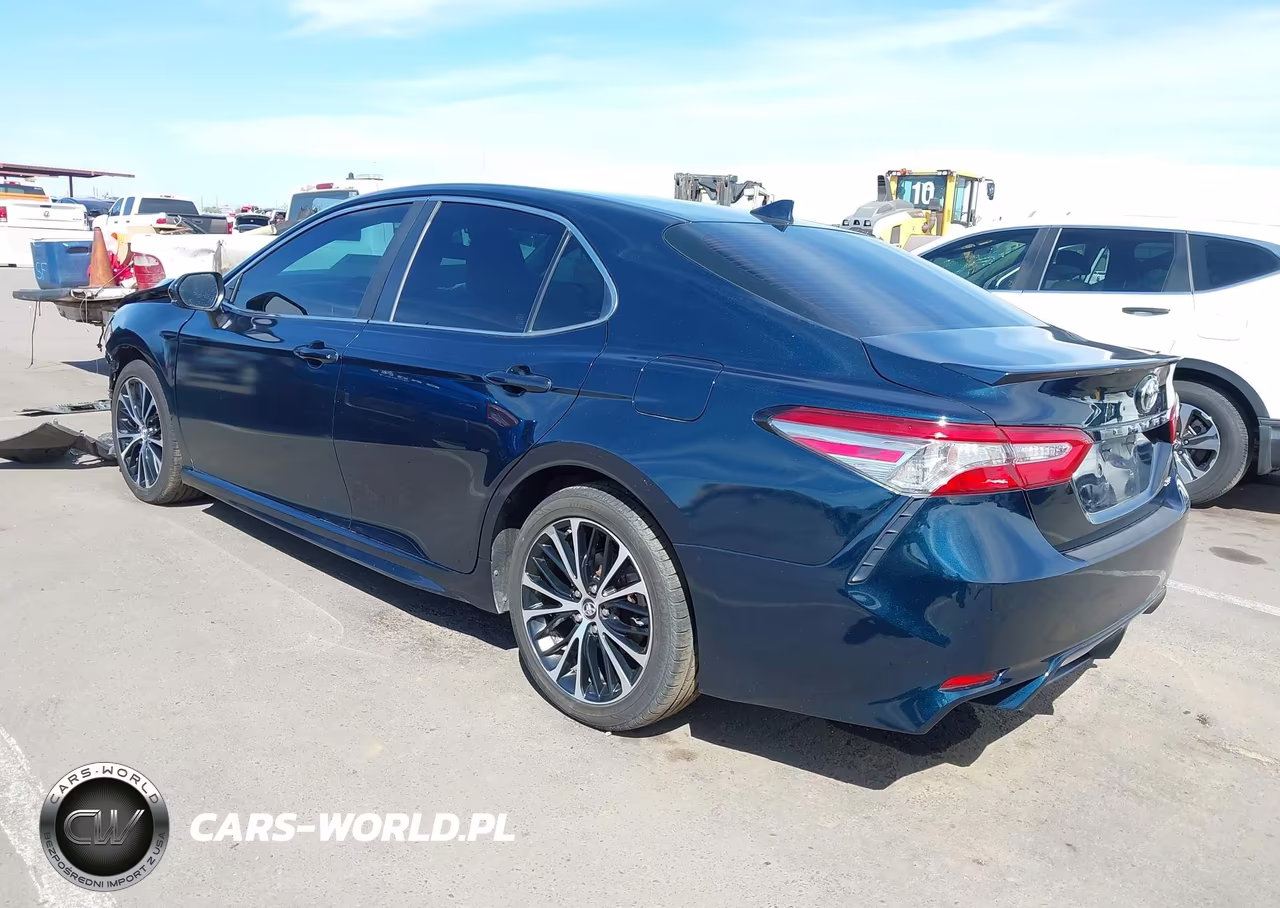 2019 Toyota Camry Se VIN:4T1B11HK7KU777316 - 3